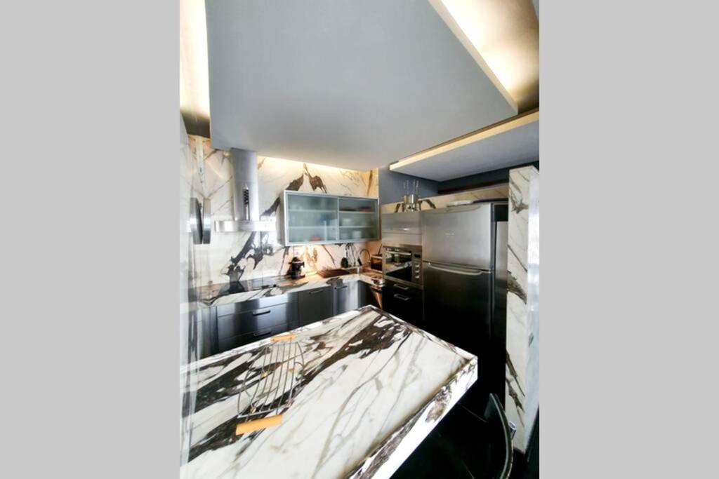Atico singular en el centro histórico. Apartamento Jaén Exterior foto